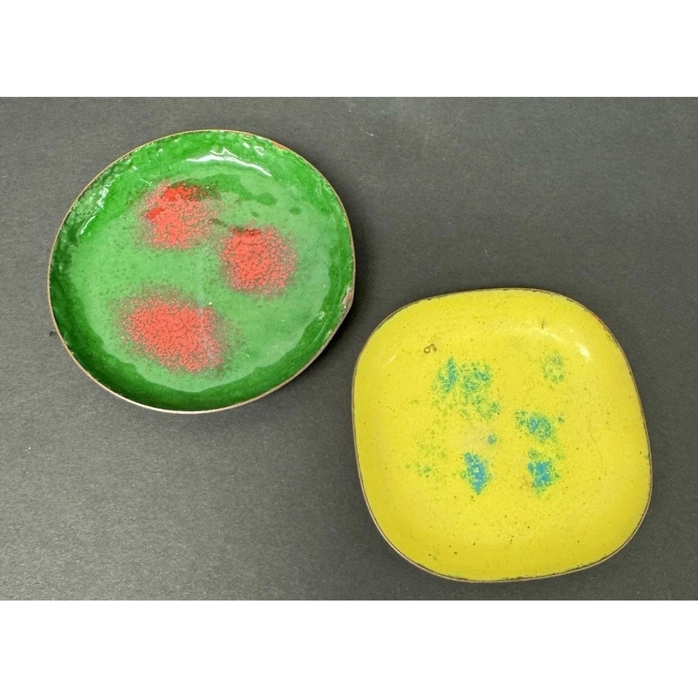 2 VTG Mid Century Copper Enamel Trinket Trays Unique‎ Colorful MCM Home Décor